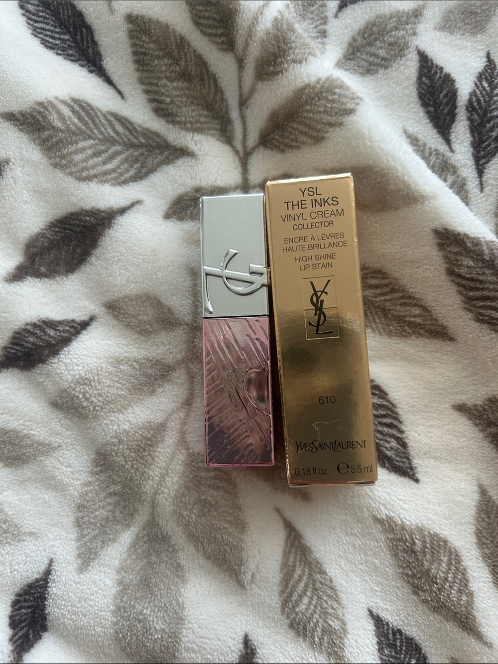 Yves Saint Laurent The Inks Vinyl Cream Collector Lip Stain - 610 nude champion